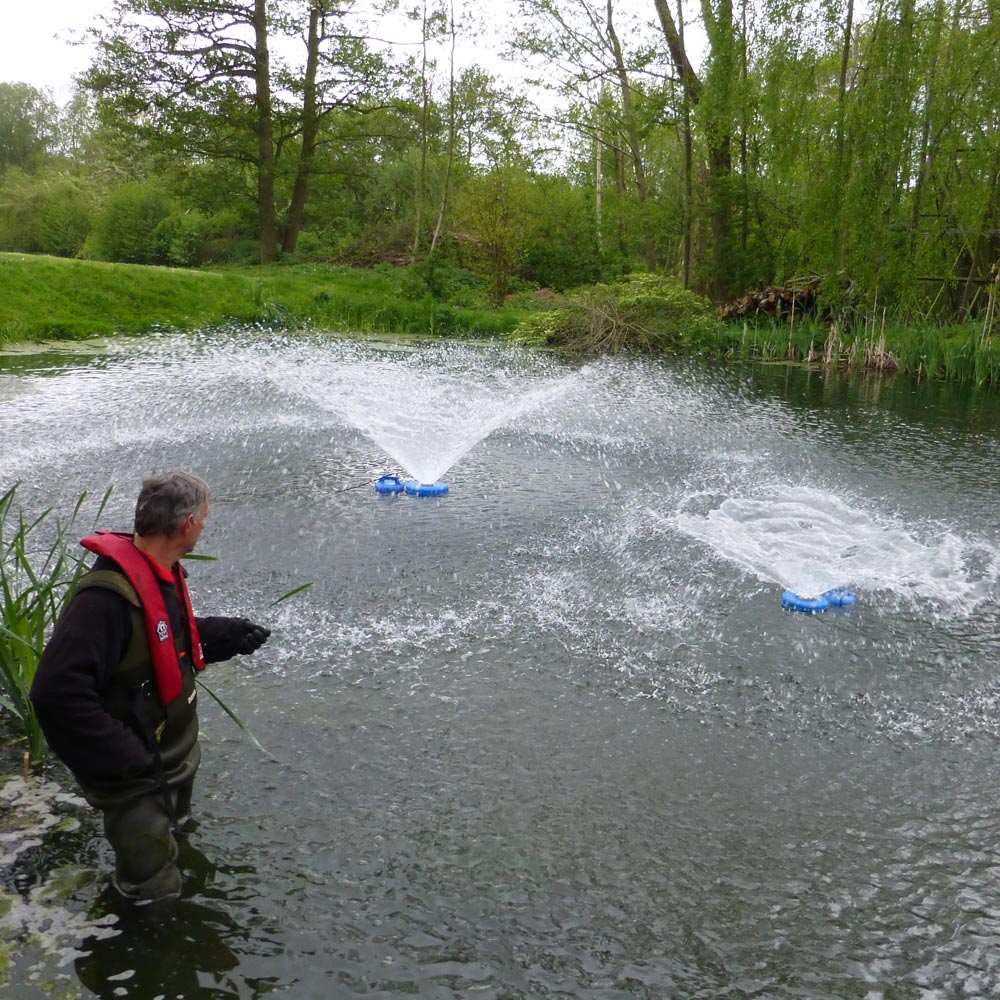 Floating Pond Fountains | Fishkit ltd