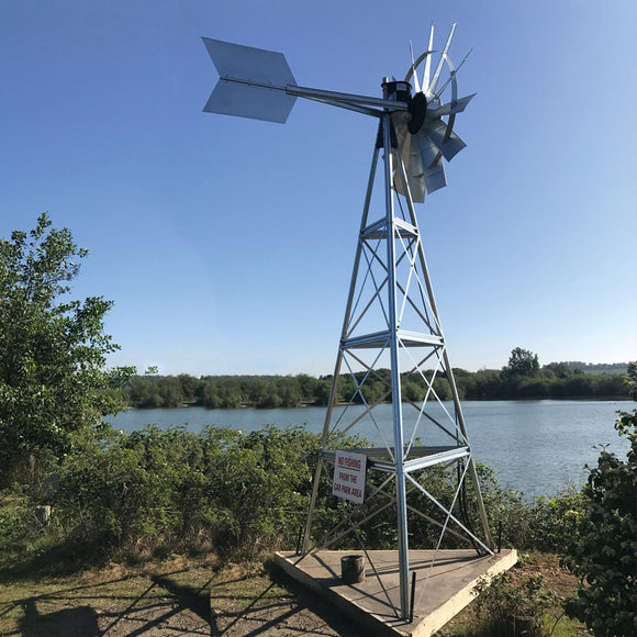Windmill Lake Aerators